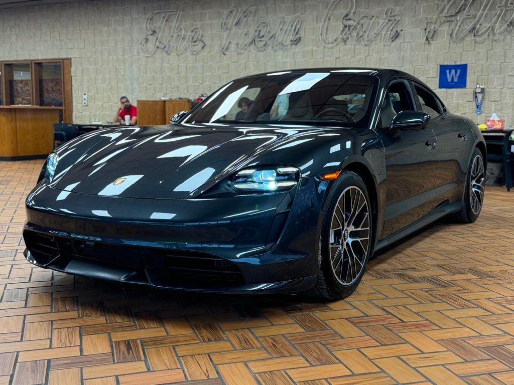 2020 Porsche Taycan Turbo Sedan - 23048700 - 3