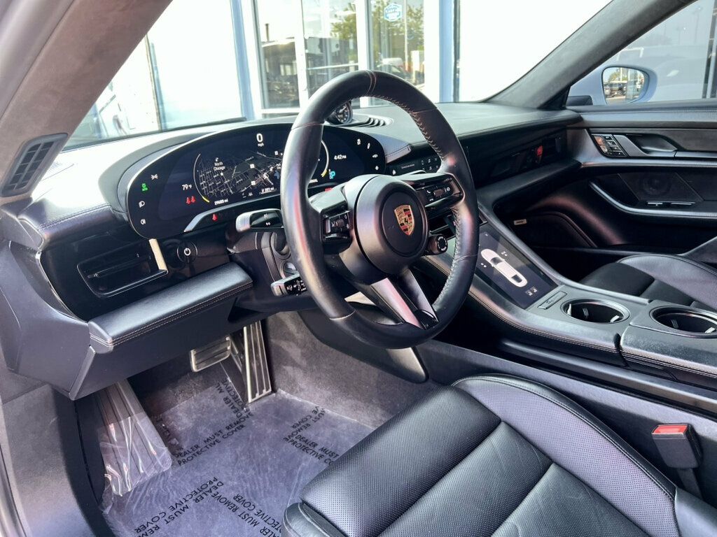 2020 Porsche Taycan Turbo Sedan - 23072250 - 19