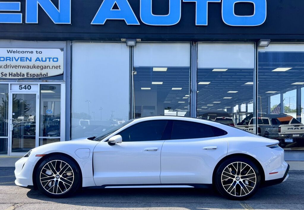 2020 Porsche Taycan Turbo Sedan - 23072250 - 39