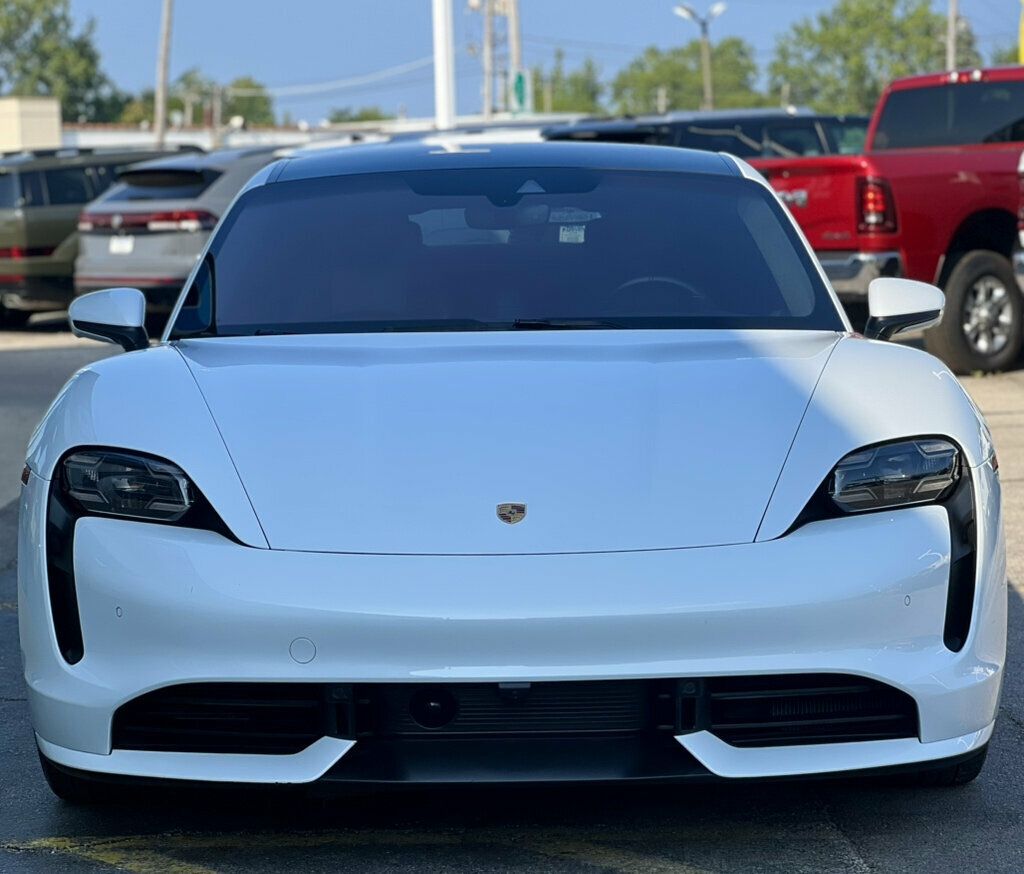 2020 Porsche Taycan Turbo Sedan - 23072250 - 43
