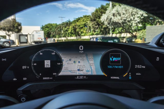 2020 Porsche Taycan Turbo Sedan - 23093450 - 17