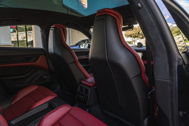 2020 Porsche Taycan Turbo Sedan - 23093450 - 25