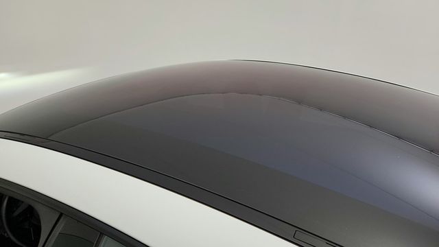 2020 Porsche Taycan Turbo Sedan w/ Premium Pkg, 21'' Wheels & Mobile Charger Connect - 22946645 - 9