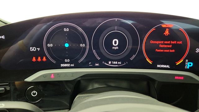 2020 Porsche Taycan Turbo Sedan w/ Premium Pkg, 21'' Wheels & Mobile Charger Connect - 22946645 - 14