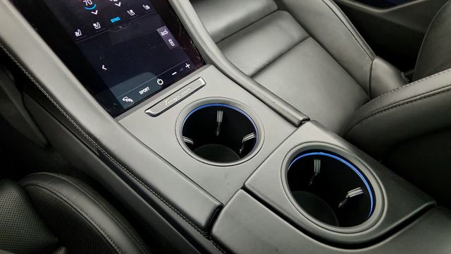 2020 Porsche Taycan Turbo Sedan w/ Premium Pkg, 21'' Wheels & Mobile Charger Connect - 22946645 - 16