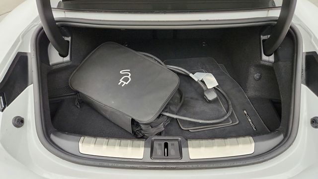 2020 Porsche Taycan Turbo Sedan w/ Premium Pkg, 21'' Wheels & Mobile Charger Connect - 22946645 - 22