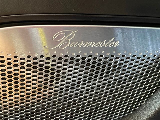 2020 Porsche Taycan Turbo S Sedan - 22936080 - 20