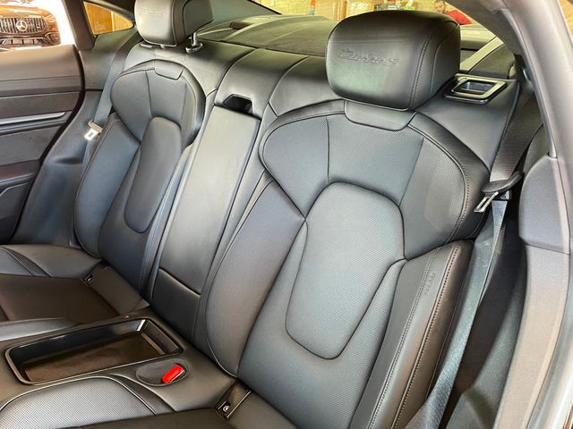 2020 Porsche Taycan Turbo S Sedan - 22936080 - 23