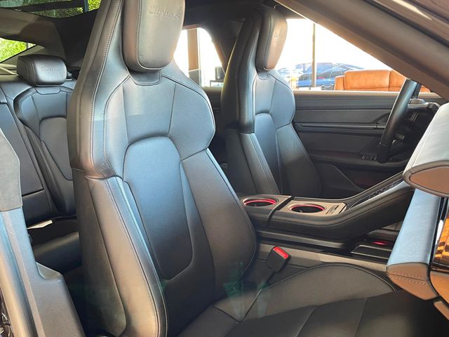 2020 Porsche Taycan Turbo S Sedan - 22936080 - 30
