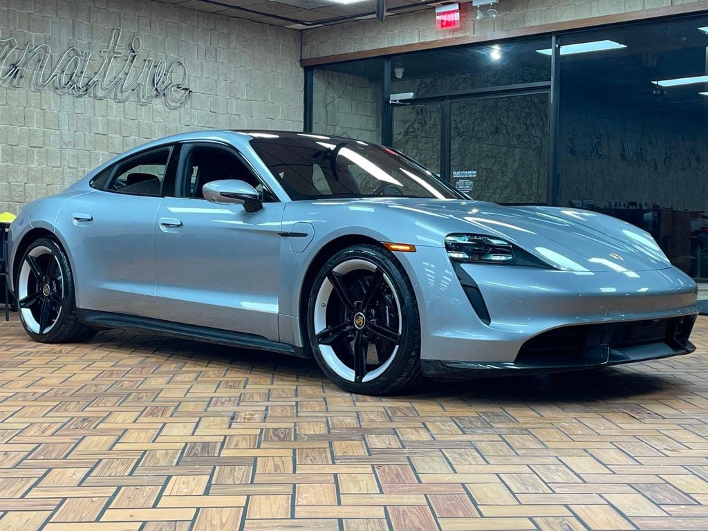 2020 Porsche Taycan Turbo S Sedan - 22966306 - 9