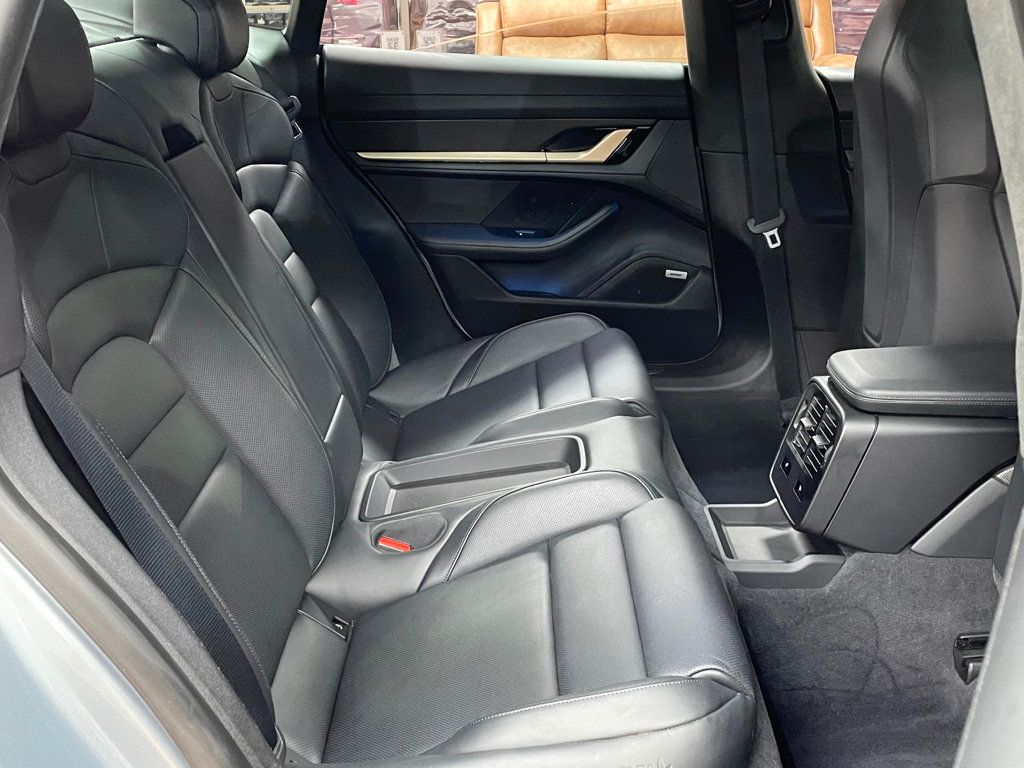 2020 Porsche Taycan Turbo S Sedan - 22966306 - 23