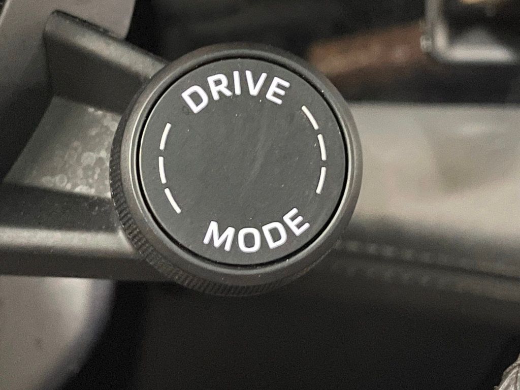 2020 Porsche Taycan Turbo S Sedan - 22966306 - 28