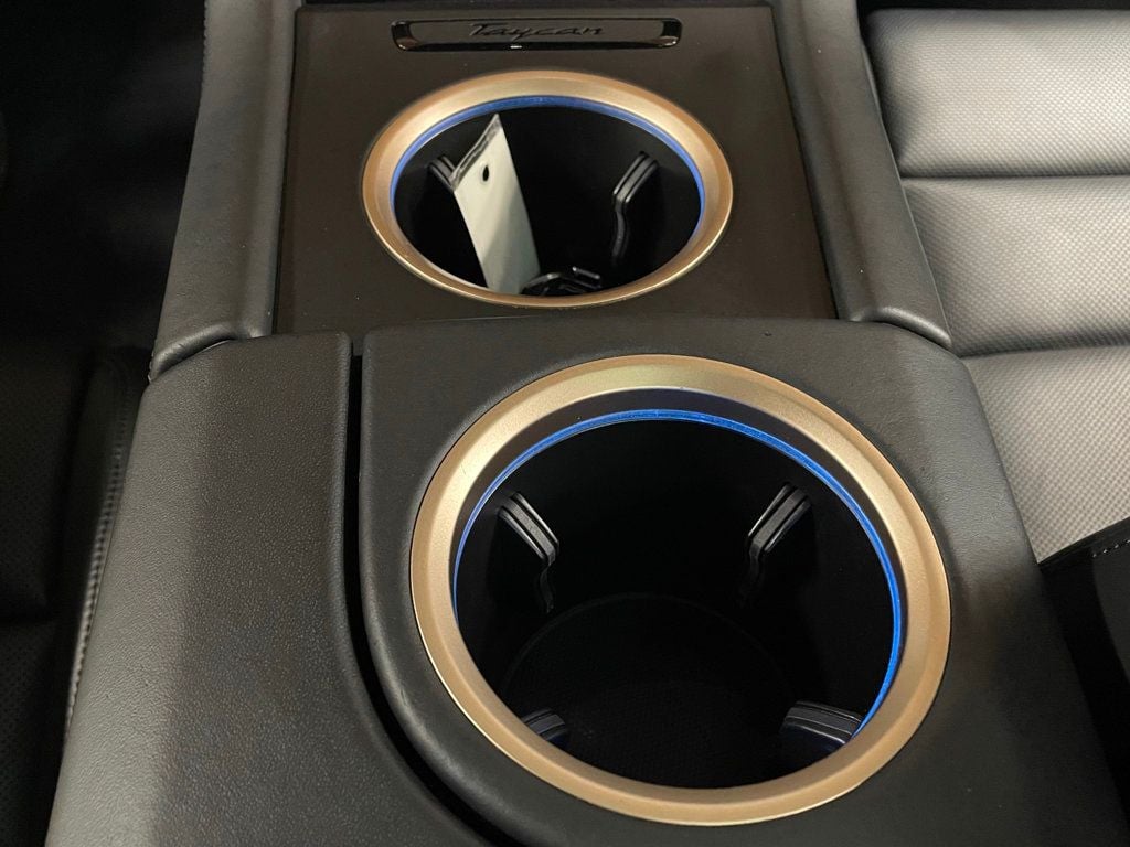 2020 Porsche Taycan Turbo S Sedan - 22966306 - 35