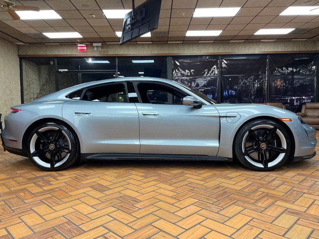 2020 Porsche Taycan Turbo S Sedan - 22966306 - 8