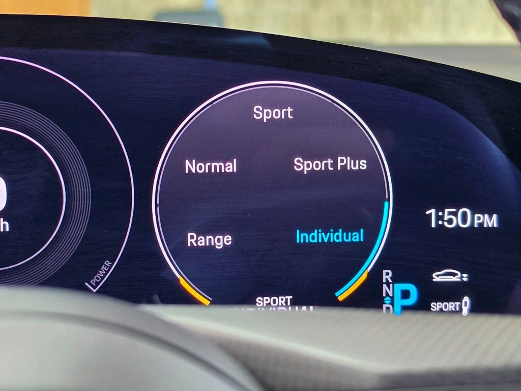 2020 Porsche Taycan Turbo S Sedan - 23062876 - 38
