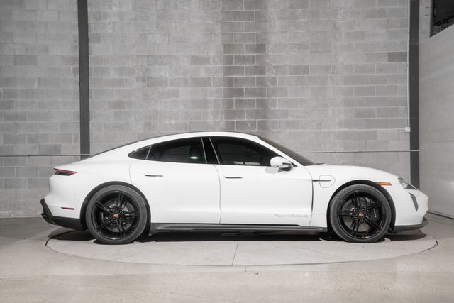 2020 Porsche Taycan Turbo S Sedan - 23024251 - 3