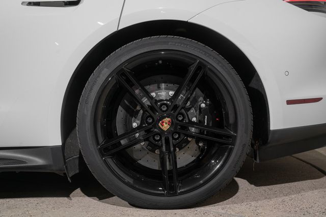 2020 Porsche Taycan Turbo S Sedan - 23024251 - 59