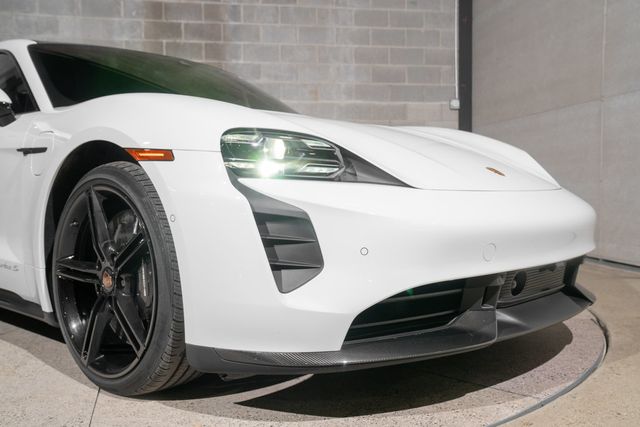 2020 Porsche Taycan Turbo S Sedan - 23024251 - 60