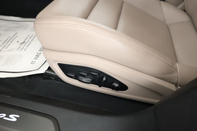 2020 Porsche Taycan Turbo S Sedan with Premium Package, PDCC Sport & InnoDrive ACC - 22905749 - 9