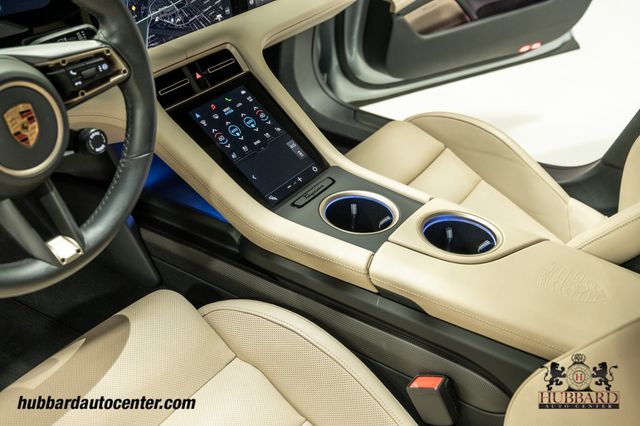 2020 Porsche Taycan Turbo S  - 23031226 - 21