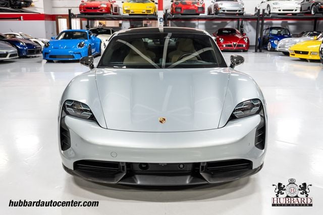 2020 Porsche Taycan Turbo S  - 23031226 - 2