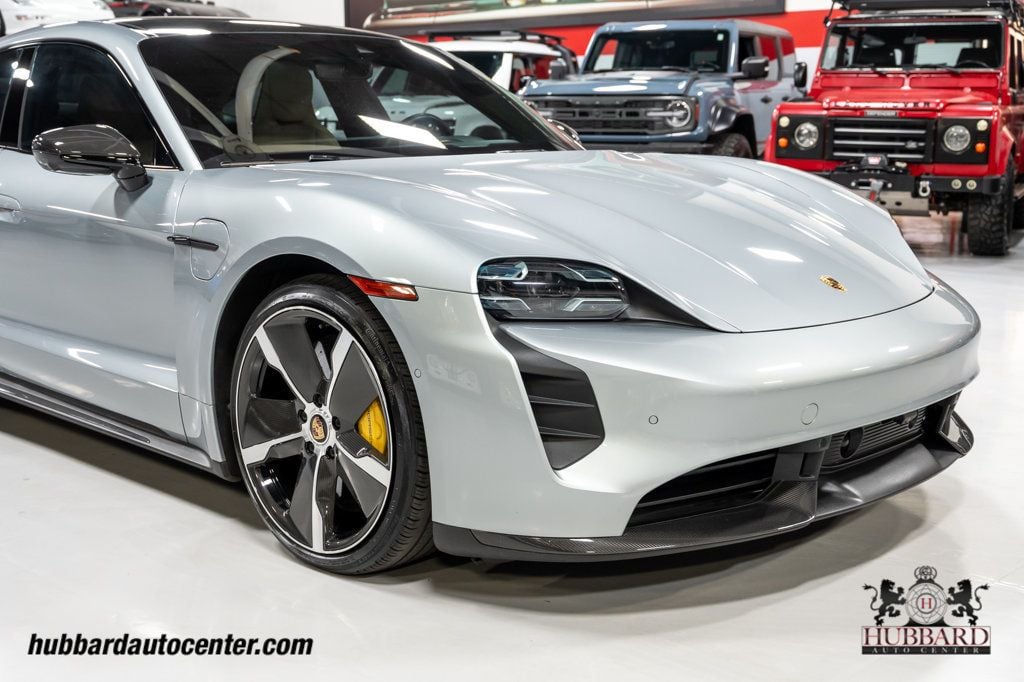 2020 Porsche Taycan Turbo S  - 23031226 - 32
