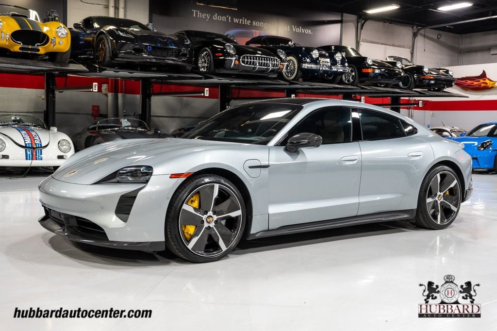 2020 Porsche Taycan Turbo S  - 23031226 - 3