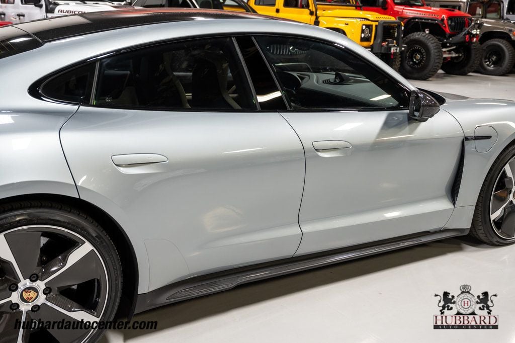 2020 Porsche Taycan Turbo S  - 23031226 - 39