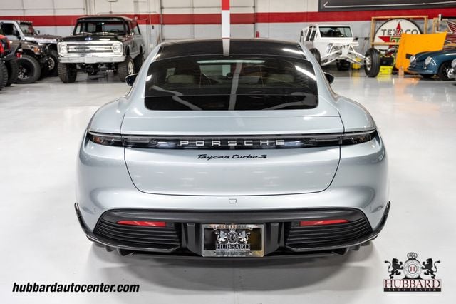 2020 Porsche Taycan Turbo S  - 23031226 - 6