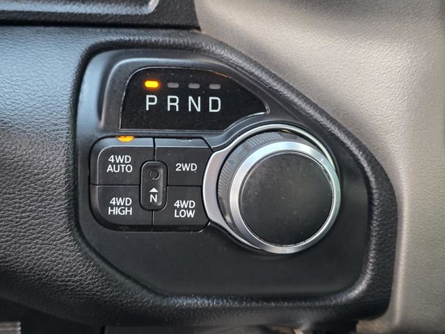 2020 Ram 1500 BIG Horn - 23067469 - 24