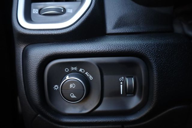 2020 Ram 1500 Big Horn - 23037619 - 29