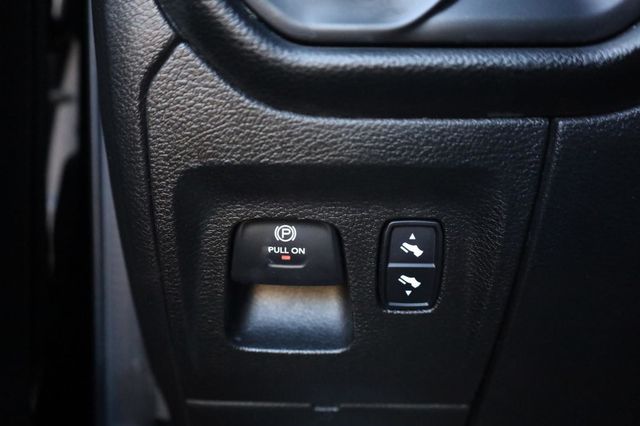 2020 Ram 1500 Big Horn - 23037619 - 38