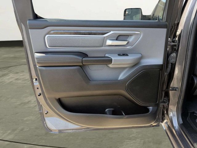 2020 Ram 1500 Big Horn 4x4 4dr Crew Cab 5.6 ft. SB Pickup - 23006126 - 22
