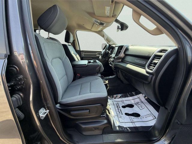 2020 Ram 1500 Big Horn 4x4 4dr Crew Cab 5.6 ft. SB Pickup - 23006126 - 30