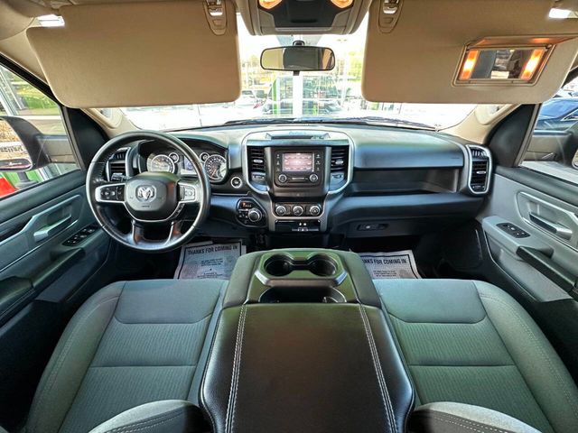 2020 Ram 1500 Big Horn 4x4 4dr Crew Cab 5.6 ft. SB Pickup - 22952526 - 22