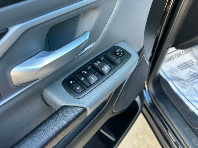 2020 Ram 1500 Big Horn 4x4 4dr Crew Cab 5.6 ft. SB Pickup - 22952526 - 27