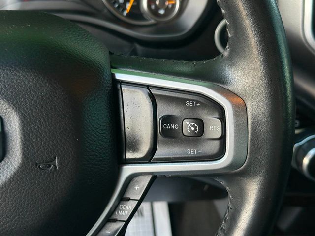 2020 Ram 1500 Big Horn 4x4 4dr Crew Cab 5.6 ft. SB Pickup - 22952526 - 31