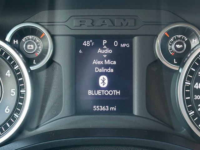 2020 Ram 1500 Big Horn 4x4 4dr Crew Cab 5.6 ft. SB Pickup - 22952526 - 35