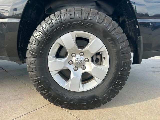 2020 Ram 1500 Big Horn 4x4 4dr Crew Cab 5.6 ft. SB Pickup - 22952526 - 48