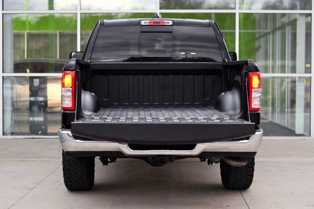 2020 Ram 1500 Big Horn 4x4 4dr Crew Cab 5.6 ft. SB Pickup - 22952526 - 6