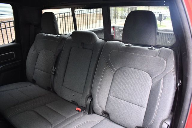 2020 Ram 1500 Big Horn 4x4 Crew Cab 5'7" Box - 23004079 - 34