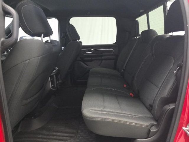 2020 Ram 1500 Big Horn 4x4 Crew Cab 5'7" Box - 23004079 - 3