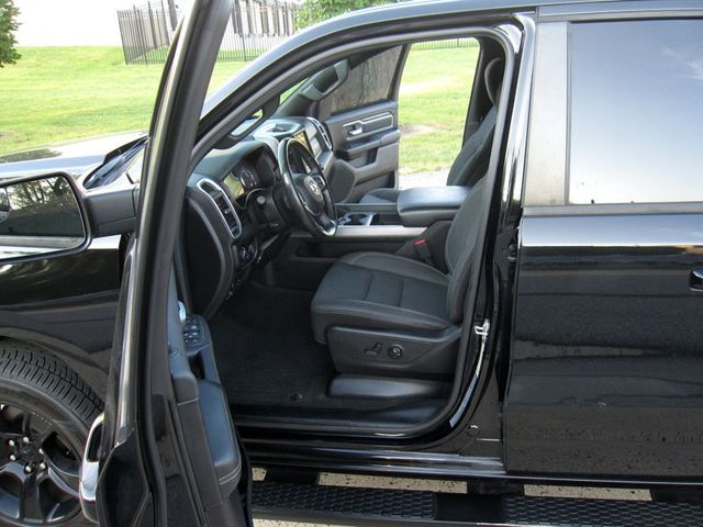2020 Ram 1500 Big Horn 4x4 Crew Cab 5'7" Box - 23082580 - 16