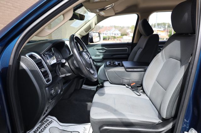 2020 Ram 1500 Big Horn 4x4 Crew Cab 5'7" Box - 22970739 - 12