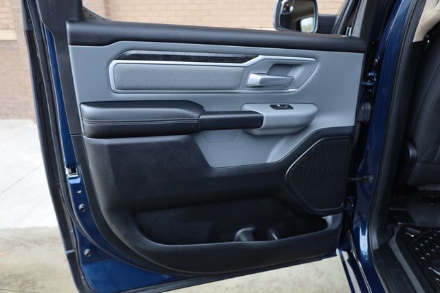 2020 Ram 1500 Big Horn 4x4 Crew Cab 5'7" Box - 22970739 - 15