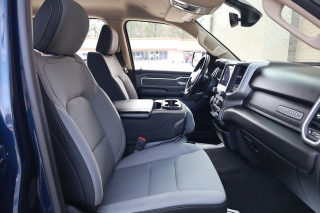 2020 Ram 1500 Big Horn 4x4 Crew Cab 5'7" Box - 22970739 - 24