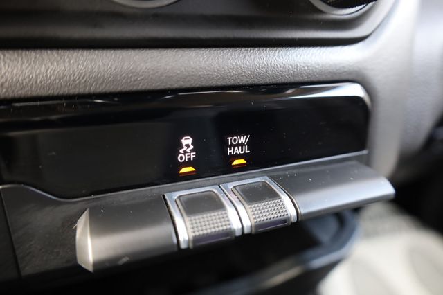 2020 Ram 1500 Big Horn 4x4 Crew Cab 5'7" Box - 22970739 - 34