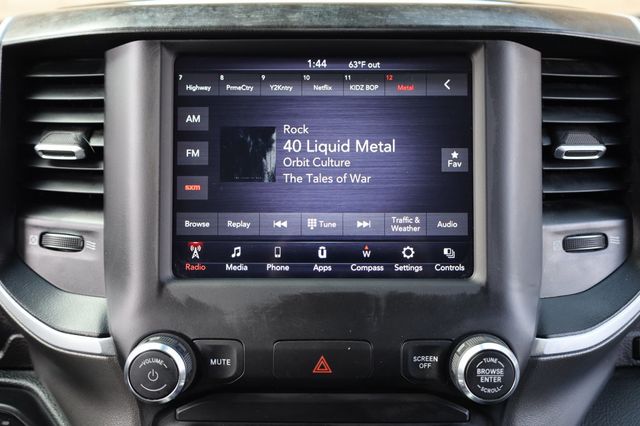 2020 Ram 1500 Big Horn 4x4 Crew Cab 5'7" Box - 22970739 - 40