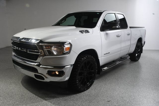 2020 Ram 1500 Big Horn 4x4 Crew Cab 5'7" Box - 23074055 - 1