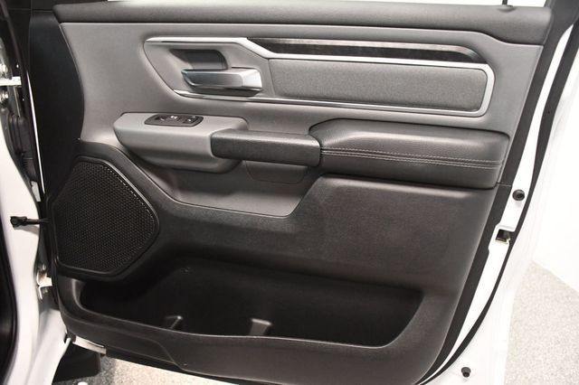2020 Ram 1500 Big Horn 4x4 Crew Cab 5'7" Box - 23074055 - 22